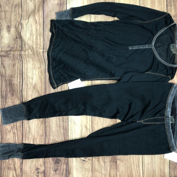 MAKE + MODEL Black LONG Sleeves Thermal Pajama set Nordstrom - Picture 4 of 10